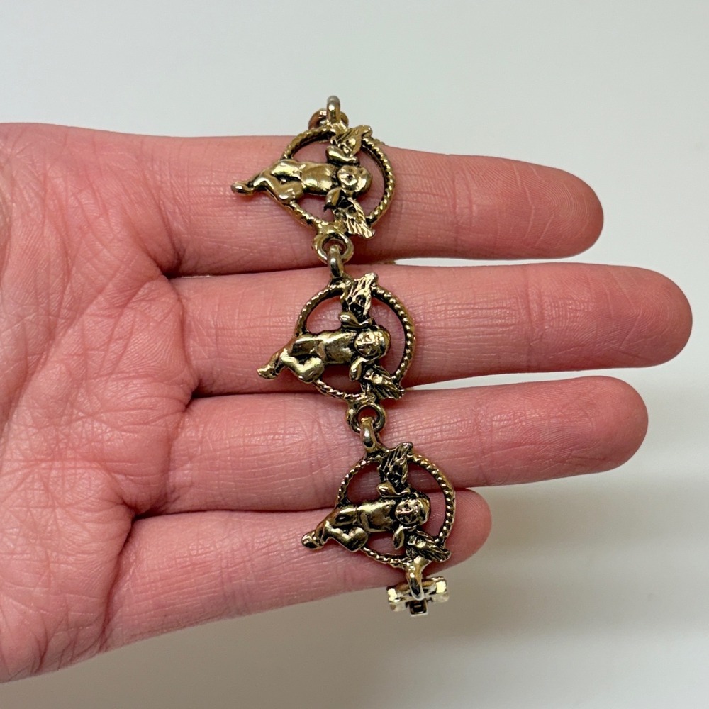 Vintage Gold Tone Cherub Angel Link Bracelet Antiqued Rope Border 6.75"